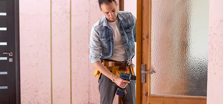 Exterior Door Frame Installation Sainte-Julienne