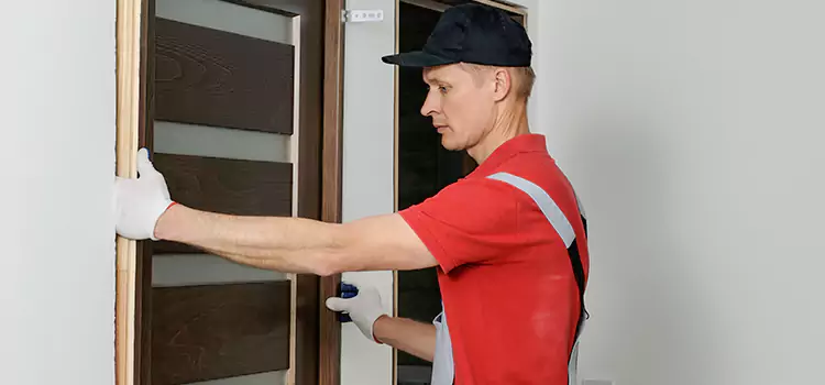 Frame and Panel Restoration Sainte-Julienne